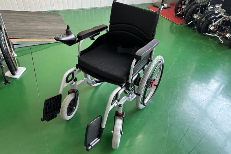 Types of Wheelchairs and Their Folding Mechanisms